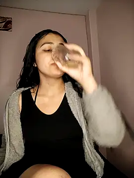 Snapshot of Nahiara_velez chatting on March 14, 5:16 am Nahiara velez online show from March 14, 5:16 am