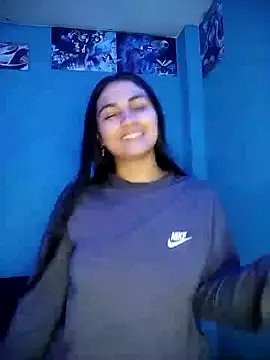 Snapshot of Nahiara_velez chatting on December 16, 11:54 pm Nahiara velez online show from December 16, 11:54 pm