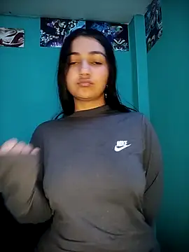 Snapshot of Nahiara_velez chatting on December 22, 11:24 pm Nahiara velez online show from December 22, 11:24 pm