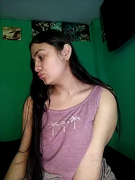 Snapshot of Nahiara_velez chatting on July 4, 8:15 pm Nahiara velez online show from July 4, 8:15 pm