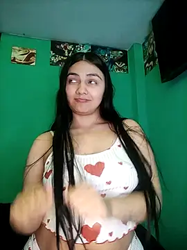 Snapshot of Nahiara_velez chatting on July 11, 6:21 pm Nahiara velez online show from July 11, 6:21 pm