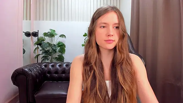 MaryannSoftt online show from March 21, 3:24 pm