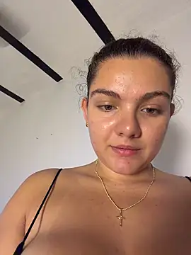Snapshot of eva_y_marcelo chatting on May 14, 12:01 pm eva y marcelo online show from May 14, 12:01 pm