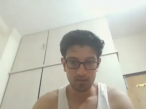 Snapshot of arjun_077 chatting on October 20, 6:19 pm arjun 077 online show from October 20, 6:19 pm