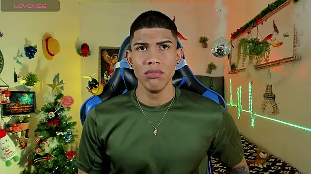 Damian latinxxx online show from November 26, 3:18 am