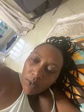 Snapshot of nasty_rasta chatting on August 4, 3:25 pm nasty rasta online show from August 4, 3:25 pm