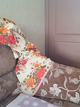 IsabellaBoni online show from March 18, 7:19 am