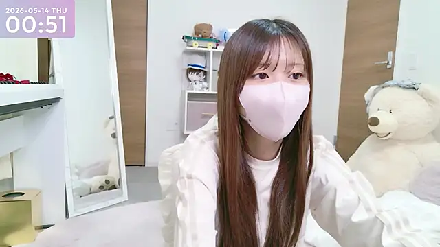 Snapshot of -SHINON- chatting on May 13, 3:53 pm -SHINON- online show from May 13, 3:53 pm