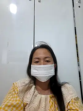 Baby-sexytits18 online show from March 20, 12:22 pm