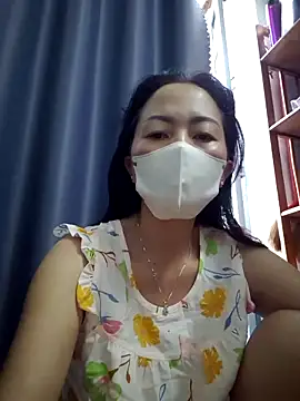 Baby-sexytits18 online show from October 6, 11:13 pm