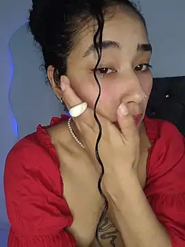 Snapshot of jaderossxx chatting on July 11, 3:59 pm jaderossxx online show from July 11, 3:59 pm
