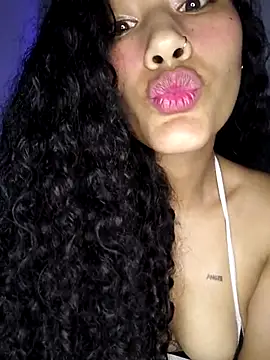 Snapshot of jaderossxx chatting on July 22, 4:26 am jaderossxx online show from July 22, 4:26 am
