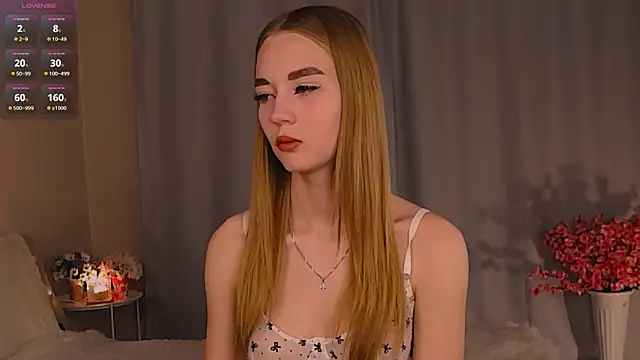 nik0le  online show from September 18, 1:40 am