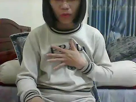 Snapshot of Dumani99 chatting on March 16, 11:27 am Dumani99 online show from March 16, 11:27 am