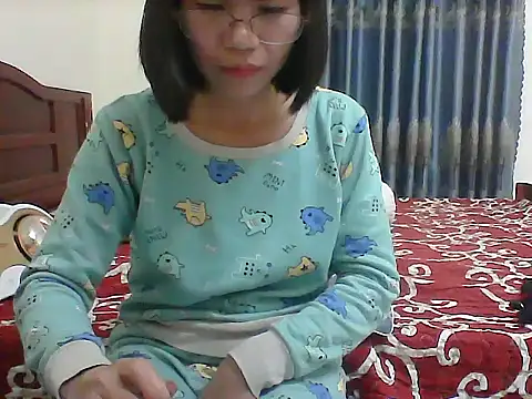 Snapshot of Dumani99 chatting on March 19, 2:13 pm Dumani99 online show from March 19, 2:13 pm