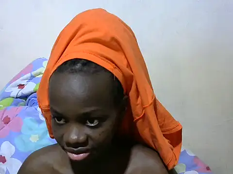Snapshot of Thicky_kyla chatting on July 24, 9:02 pm Thicky kyla online show from July 24, 9:02 pm