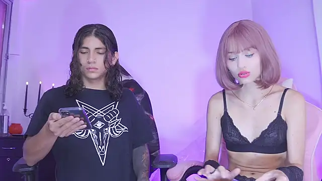 gabriel  manson online show from December 14, 1:28 am