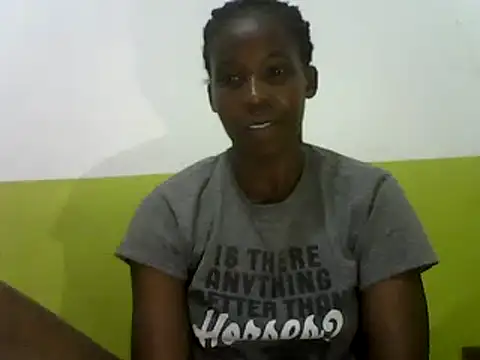 Snapshot of Claris2 chatting on January 31, 9:59 pm Claris2 online show from January 31, 9:59 pm