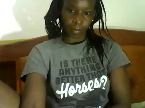 Snapshot of Claris2 chatting on February 11, 7:27 pm Claris2 online show from February 11, 7:27 pm