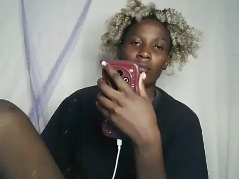 juiccypussy online show from May 27, 3:42 pm