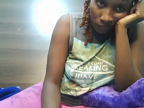 juiccypussy online show from July 19, 8:18 am