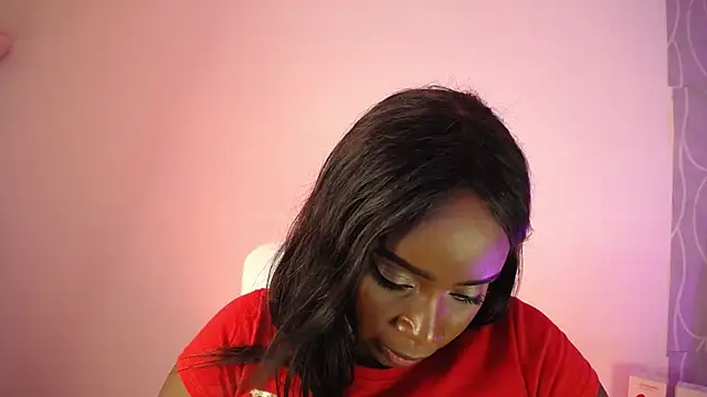 Britanymooree online show from December 4, 4:10 am