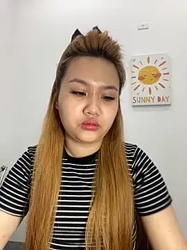 Odette68 online show from March 6, 1:13 am