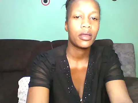 Snapshot of prettysonnie chatting on February 10, 12:26 am prettysonnie online show from February 10, 12:26 am