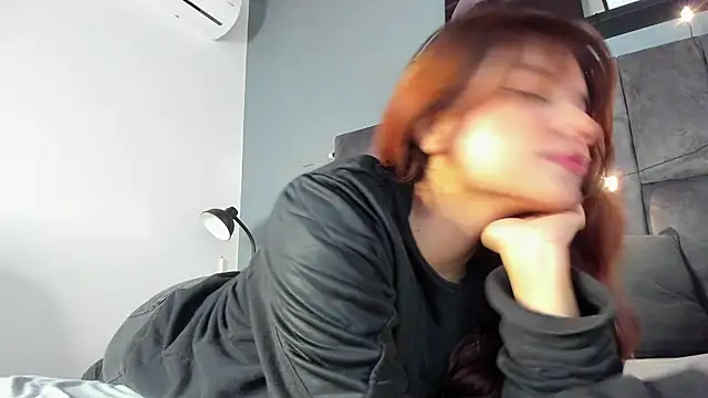 AbbyWathson online show from November 29, 11:35 am