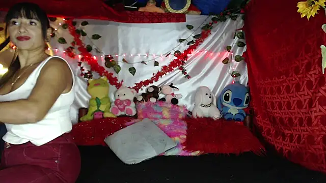 Snapshot of andreu_mature chatting on March 9, 1:56 am andreu mature online show from March 9, 1:56 am