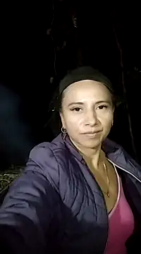 Snapshot of andreu_mature chatting on March 13, 5:00 am andreu mature online show from March 13, 5:00 am