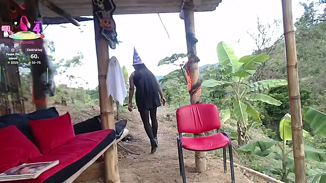 Snapshot of andreu_mature chatting on October 31, 9:05 pm andreu mature online show from October 31, 9:05 pm