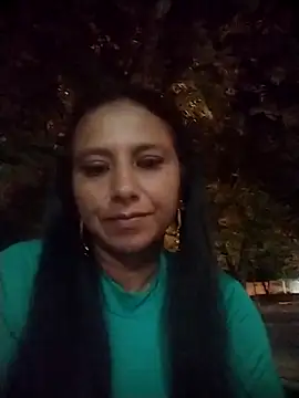 Snapshot of andreu_mature chatting on November 6, 1:17 am andreu mature online show from November 6, 1:17 am