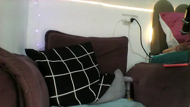 PollyCrush online show from October 22, 11:37 pm