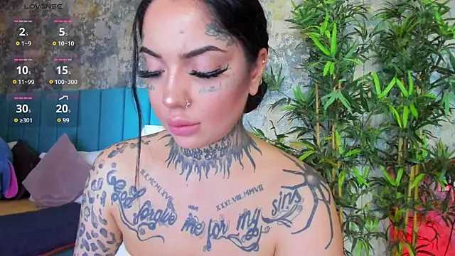 CreamyInkky  online show from June 29, 10:15 am