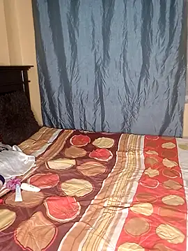 Pinky shyee online show from November 27, 3:03 pm