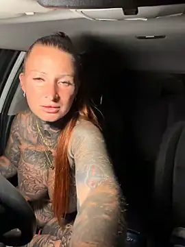 Snapshot of Inked_lorena chatting on May 21, 8:27 pm Inked lorena online show from May 21, 8:27 pm
