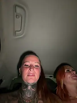 Snapshot of Inked_lorena chatting on June 10, 8:52 pm Inked lorena online show from June 10, 8:52 pm