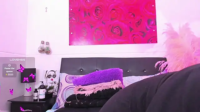 Adams Cloe online show from December 1, 10:53 am