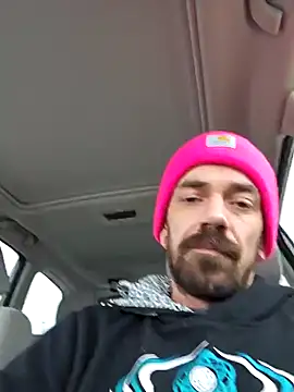 Snapshot of Spacecase2021 chatting on December 7, 3:19 pm Spacecase2021 online show from December 7, 3:19 pm