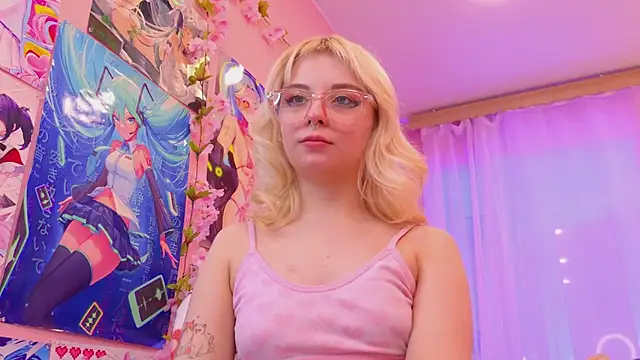 Coconut Mia online show from March 9, 12:10 am