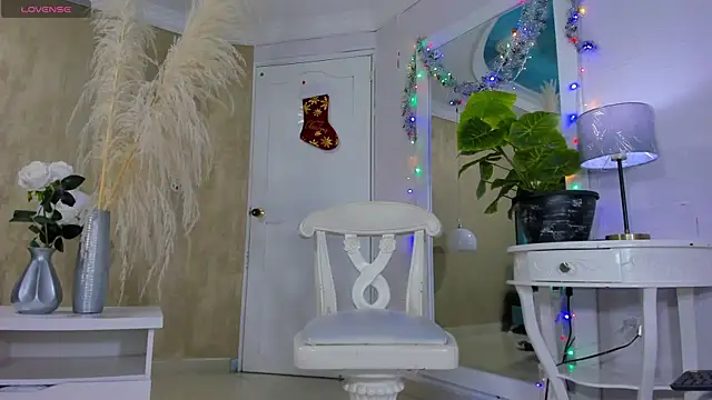 Snapshot of RicoBrown777_ chatting on December 15, 4:39 am RicoBrown777 online show from December 15, 4:39 am