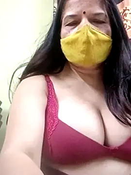 Snapshot of IndianAngle chatting on May 16, 3:58 am IndianAngle online show from May 16, 3:58 am