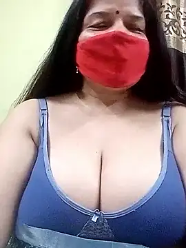 Snapshot of IndianAngle chatting on May 24, 4:56 pm IndianAngle online show from May 24, 4:56 pm
