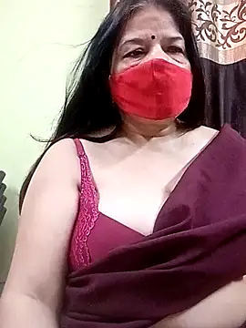 Snapshot of IndianAngle chatting on May 26, 2:07 am IndianAngle online show from May 26, 2:07 am