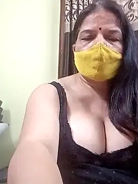 Snapshot of IndianAngle chatting on June 28, 4:46 pm IndianAngle online show from June 28, 4:46 pm