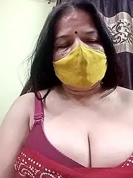 Snapshot of IndianAngle chatting on June 30, 8:21 pm IndianAngle online show from June 30, 8:21 pm