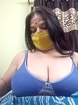 Snapshot of IndianAngle chatting on July 3, 8:37 pm IndianAngle online show from July 3, 8:37 pm