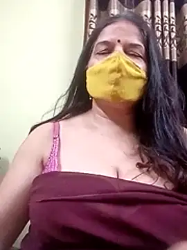 Snapshot of IndianAngle chatting on July 23, 8:40 pm IndianAngle online show from July 23, 8:40 pm