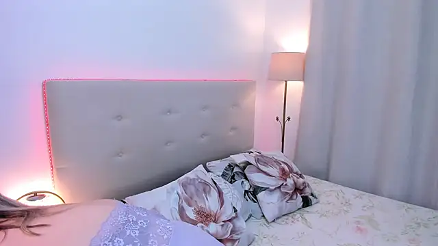 MissMaria online show from July 5, 4:41 am